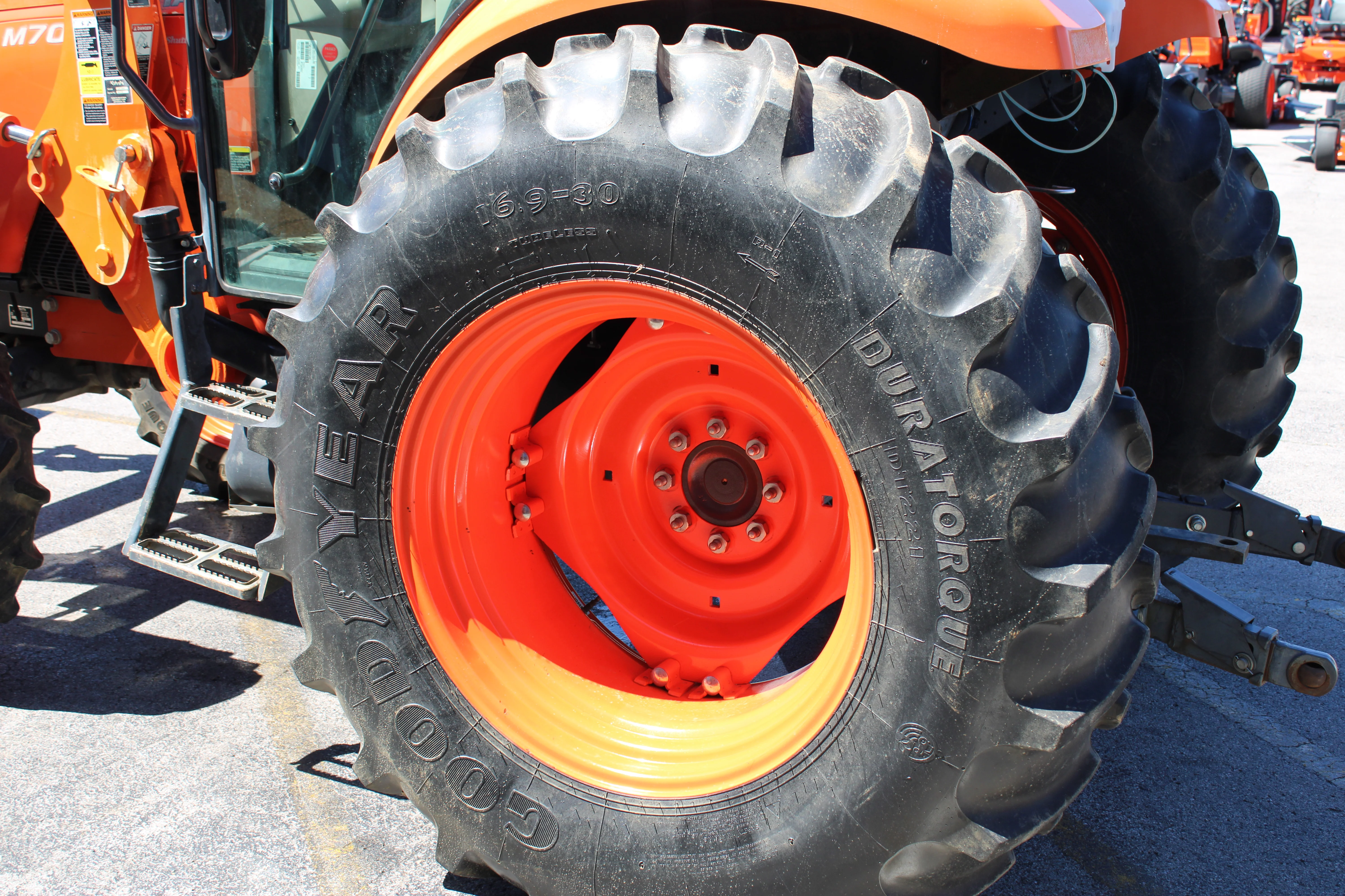 1997 Kubota B7300HSD - 10098 - Image 6