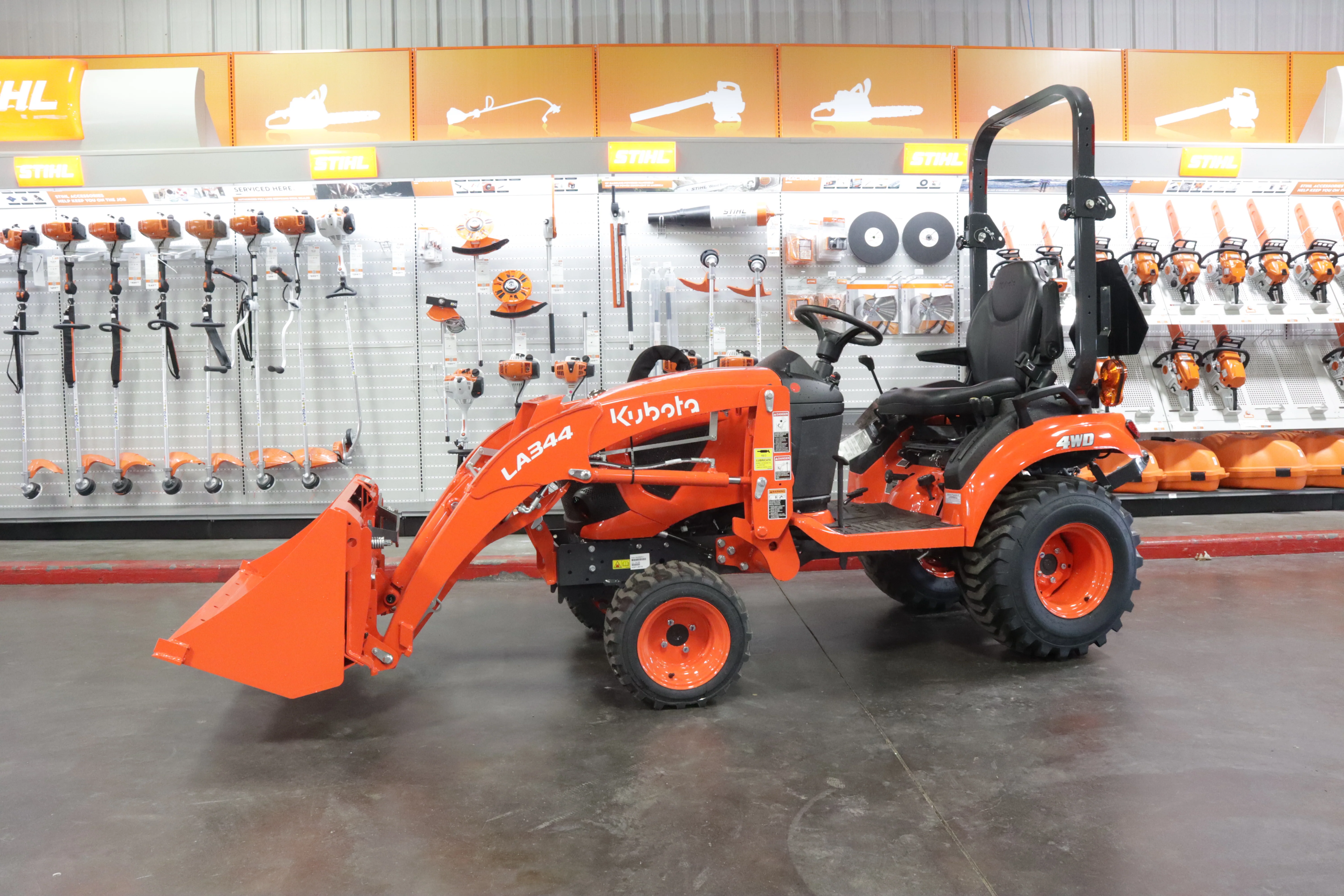 Kubota BX2380 - Image 7
