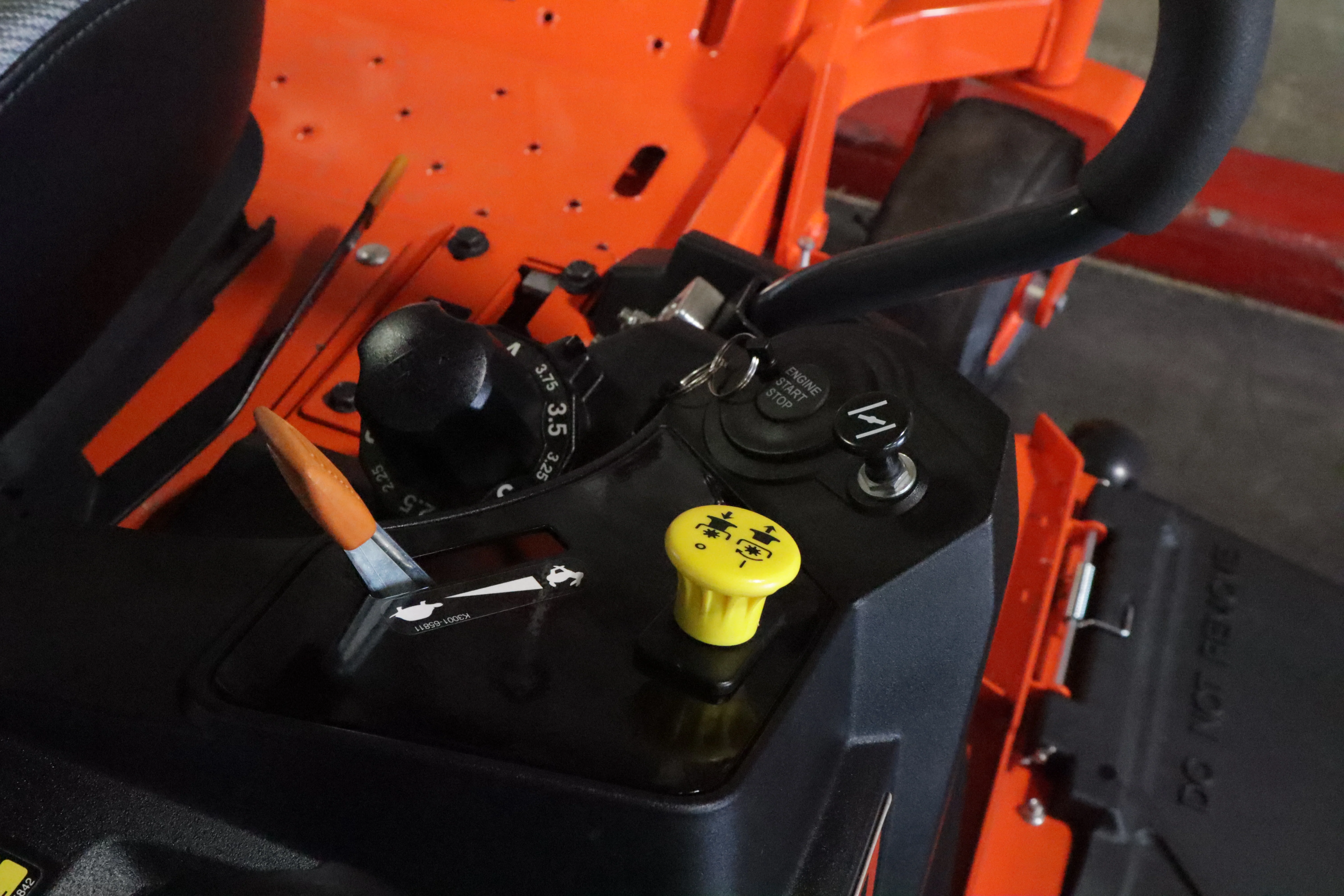 Kubota Z252KW-54 - Image 6