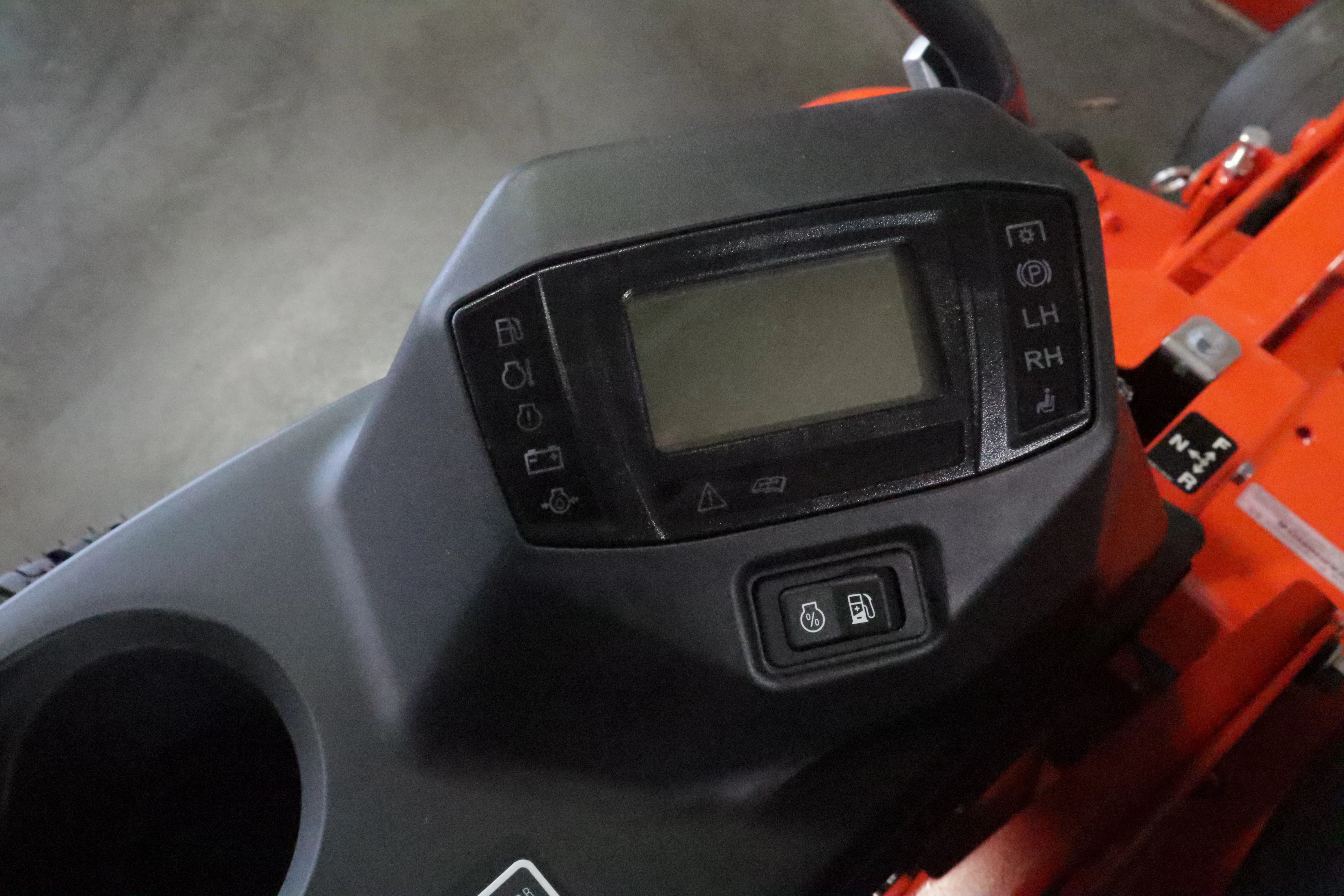 Kubota Z781KWTi-60 - Image 6
