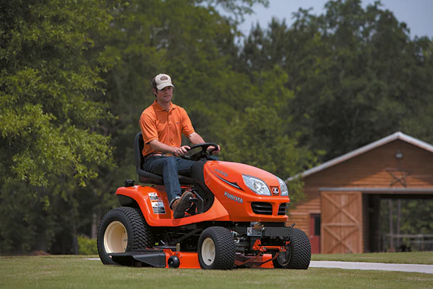 Kubota GR2120 - Image 2
