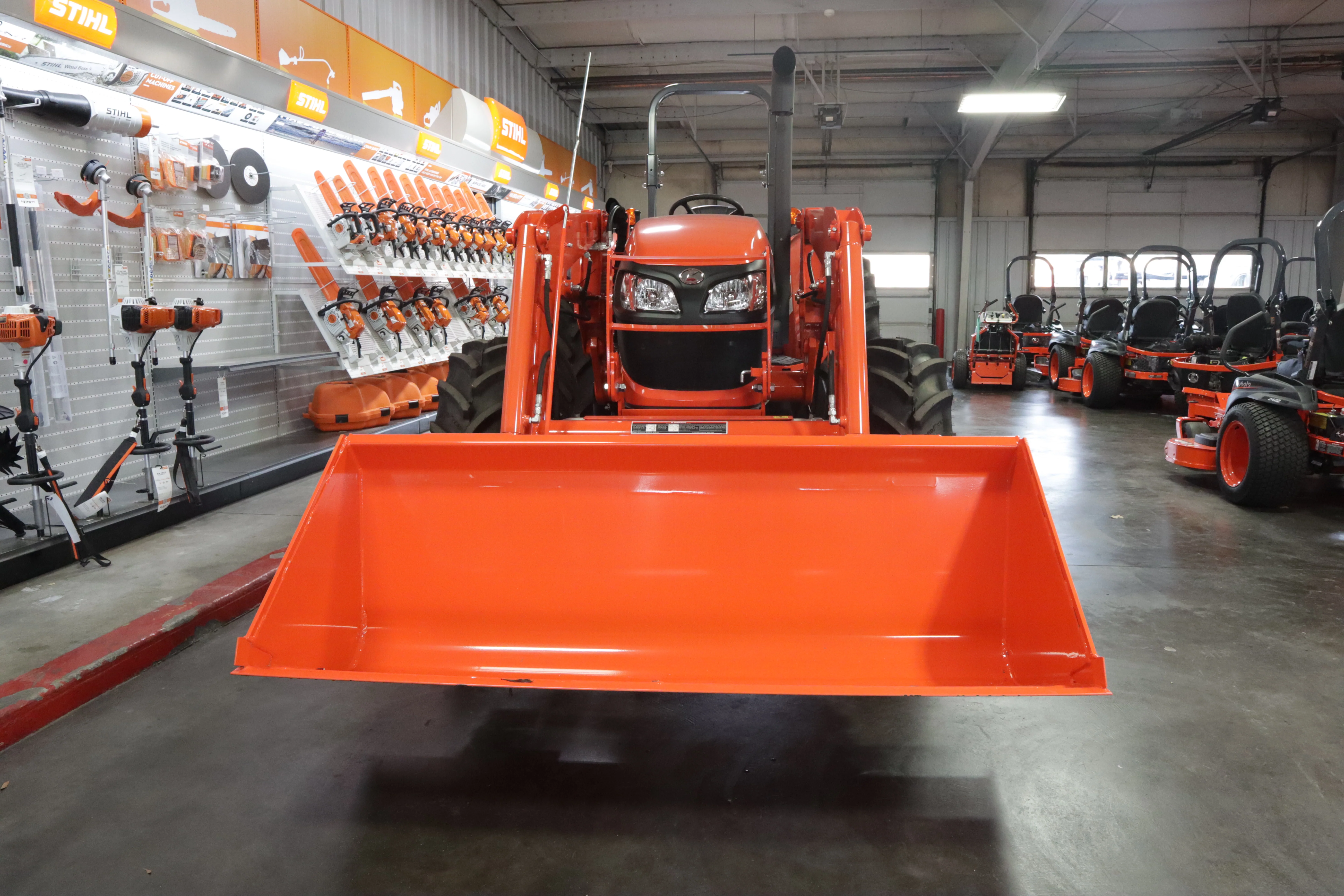 Kubota M7060HD - Image 7